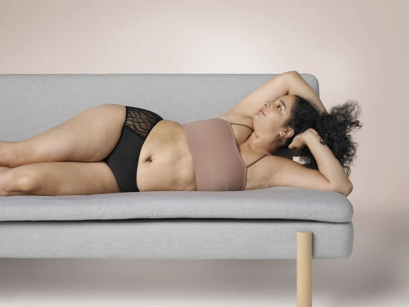 TENA Silhouette Noir Hipster - wasbaar absorberend ondergoed maat M - incontinentie