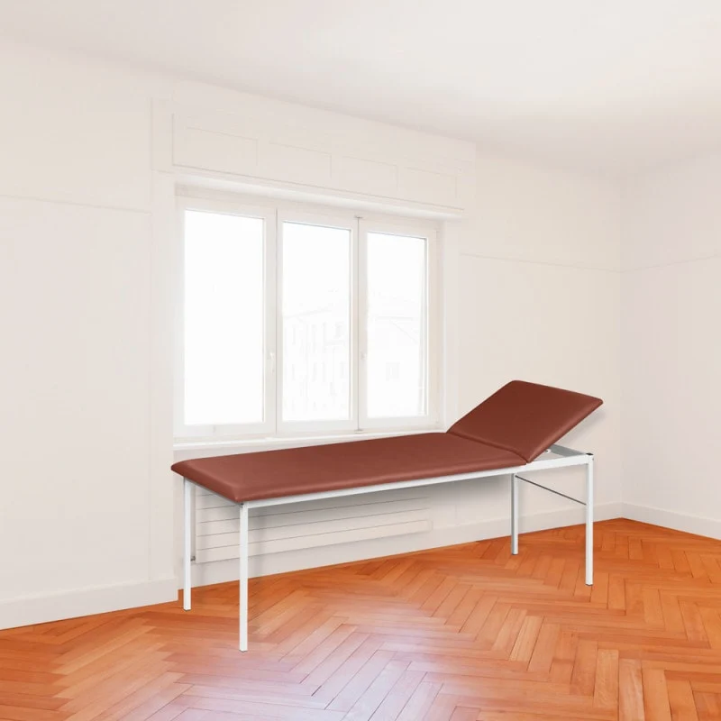 Untersuchungsliege mit verstellbarem Kopfteil