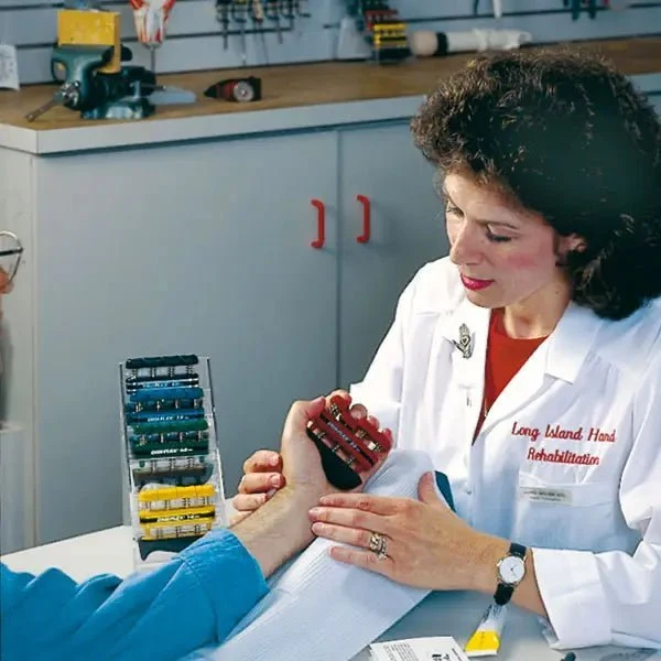 Hand- und Fingerübungssystem