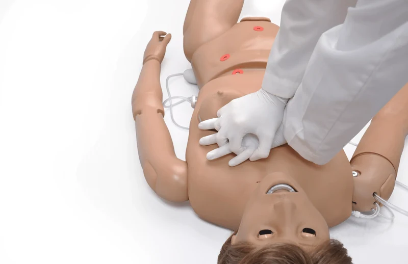 Erweiterte Clinical Chloe Krankenpflegepuppe