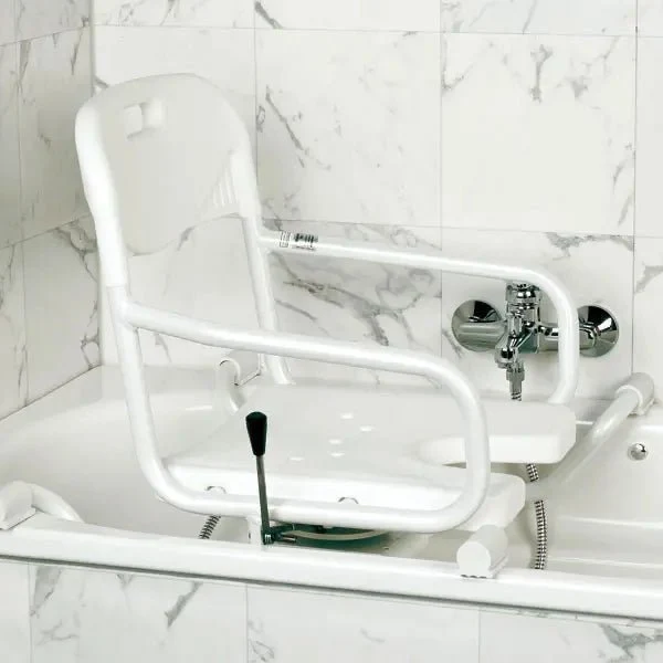 Badewannen-Drehsitz mit Hygieneausschnitt