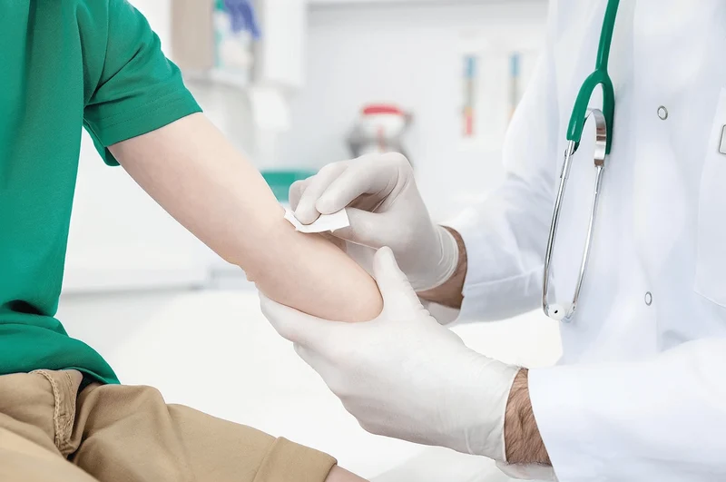 Softa Swabs I Alkoholtupfer zur Hautreinigung