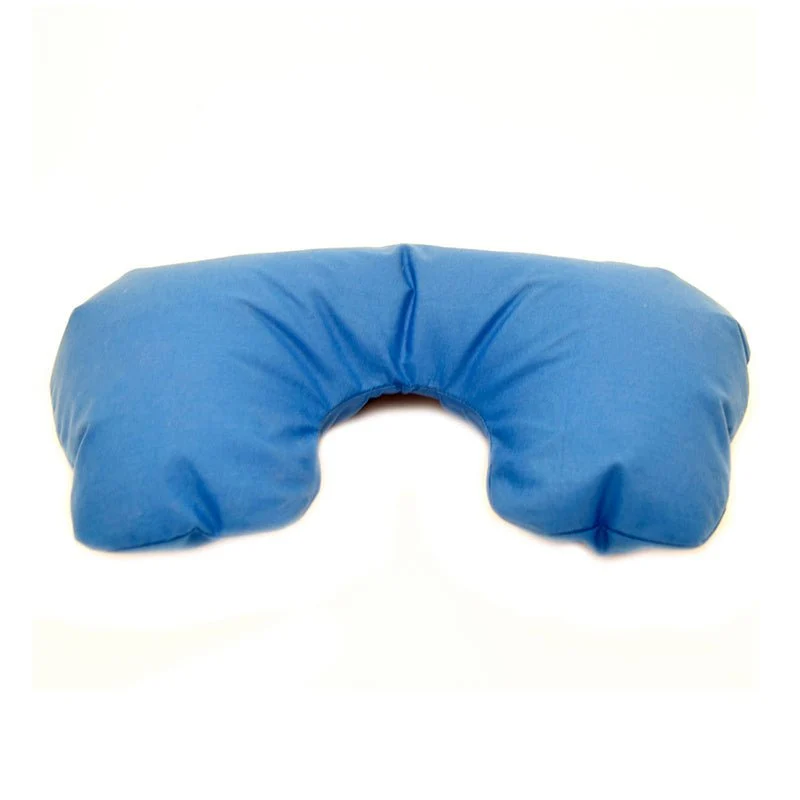 Aufblasbares Nackenkissen mit Bezug