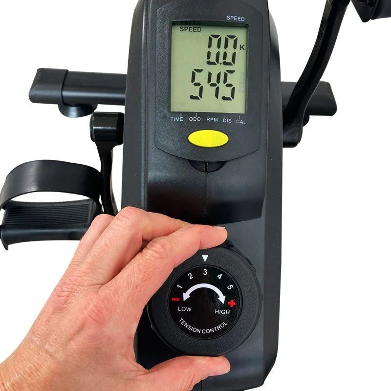 Pedaltrainer mit magnetischem Widerstand