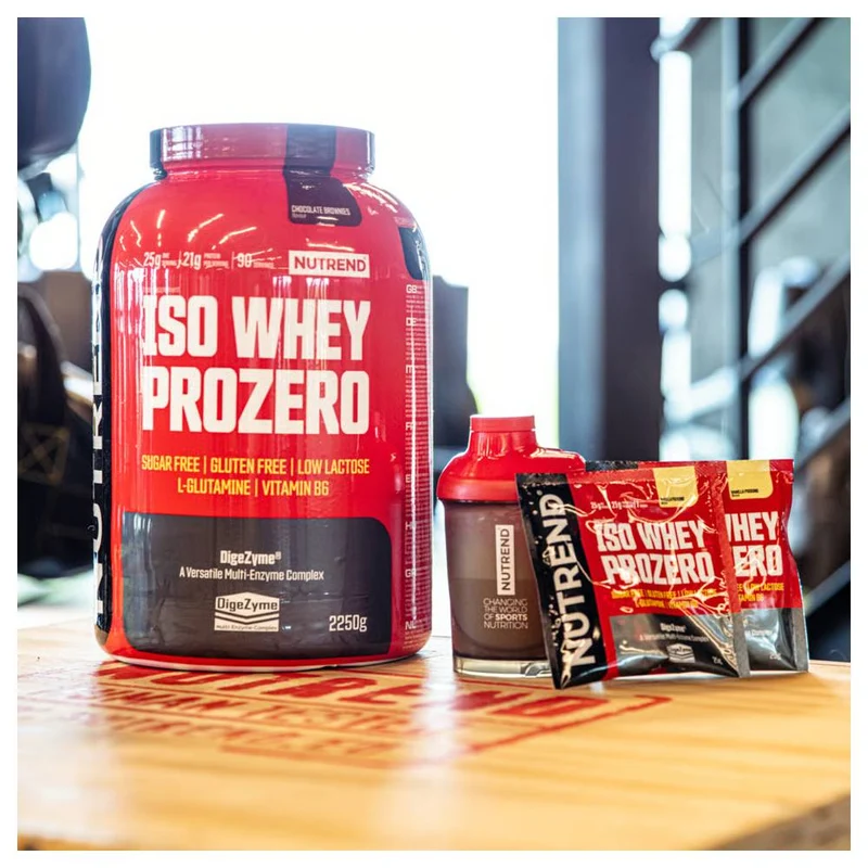 NUTREND ISO WHEY PROZERO 2250G COOKIES CREAM