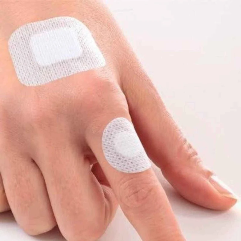 QUADRA®MED ROUND - antiseptisch & sanft schützende Wundauflage - rund, Ø 25mm, 150 Stk
