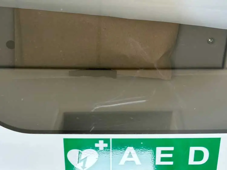 ARKY kunststof buitenkast met aluminium inlay, alarm en verwarming (24V)