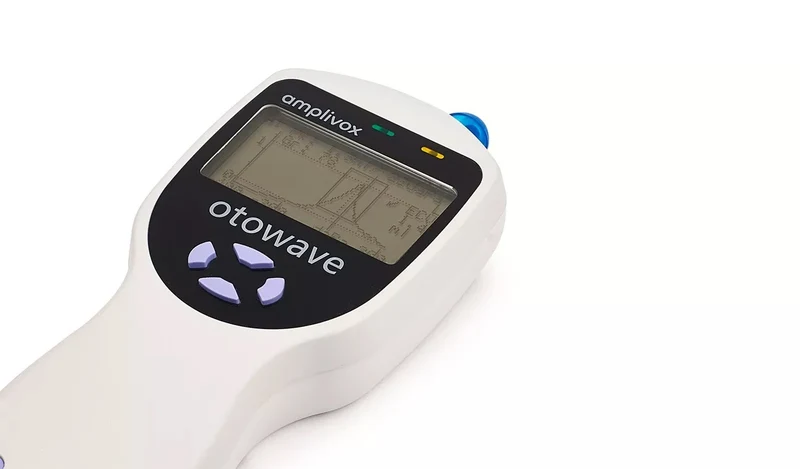 Otowave 102-4 tympanometer