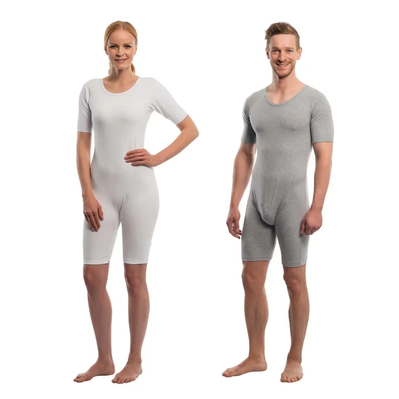 Suprima 4697, Pflegebody BW/Lycra Kurzarm, kurzem Bein, Bein-RV, unisex - weiß & grau, Gr. S-XXL