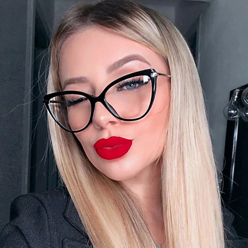 Lunara | Minimalistische Cat-Eye-Brille