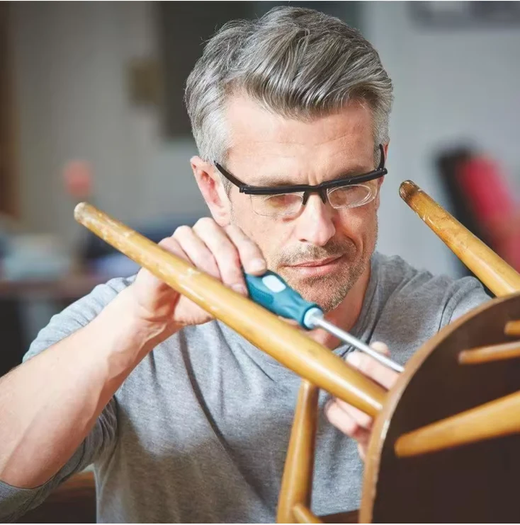 Verstellbare Brille – Selbst anpassbare Linsen für optimalen Komfort