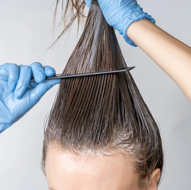 Shampoo für sofortige Färbung mit natürlichen Extrakten