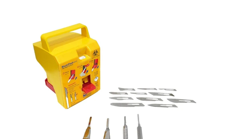Qlicksmart BladeFlask EVO, Scalpelmes-verwijderingssysteem container met inhoud voor 100 mesjes