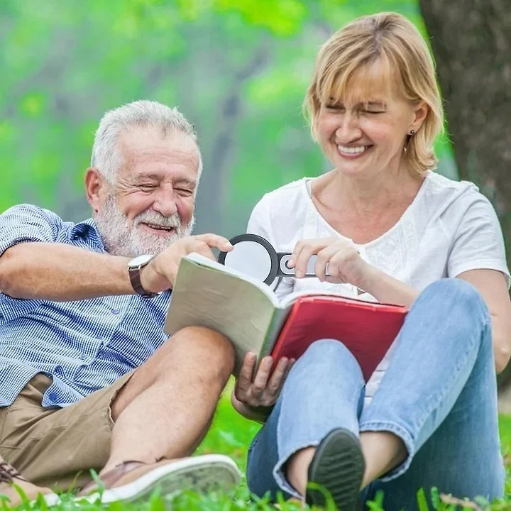 30x Handlupe für Senioren - ZoomXpert