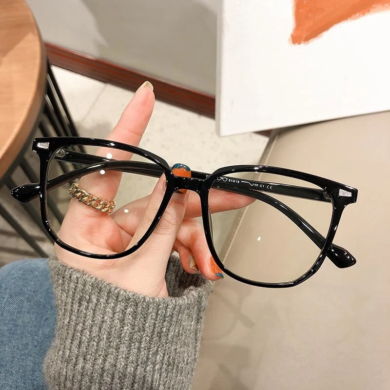 Kurzsichtige Dioptrienbrille mit Blaulichtfilter - FocusFrame