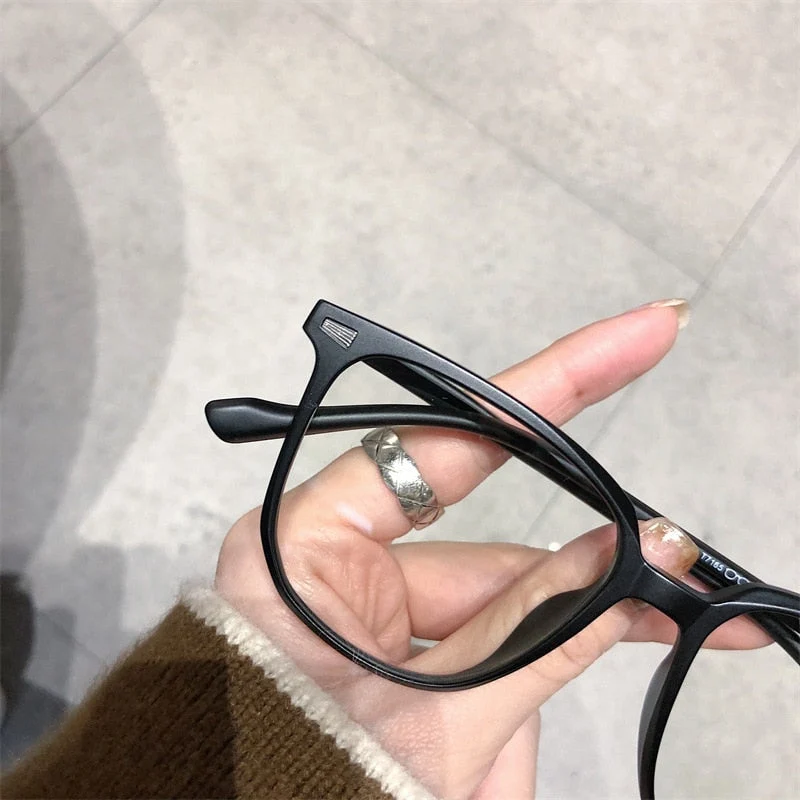 Kurzsichtige Dioptrienbrille mit Blaulichtfilter - FocusFrame