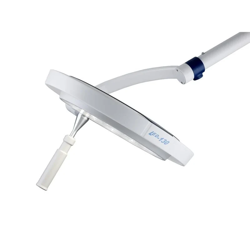 Mach LED 130 PLUS onderzoekslampen Met SWING-plafondarm