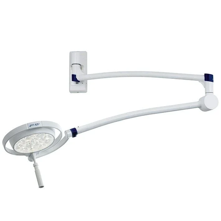 Mach LED 120 onderzoekslampen met SWING-wandarm