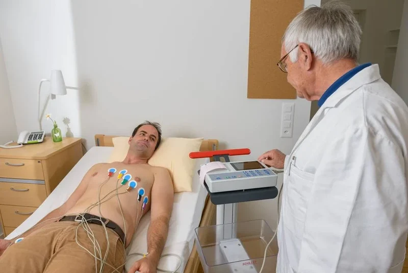 Schiller ECG AT1 G2 + accessoires en interpretatiesoftware