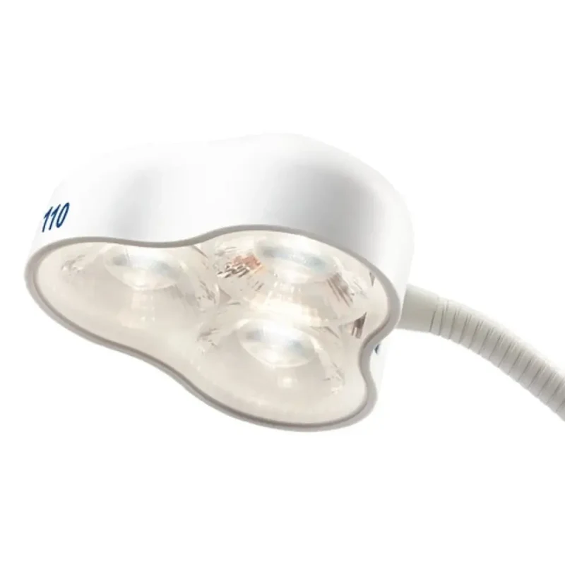 Mach LED 110 onderzoekslampen op 5-voets statief