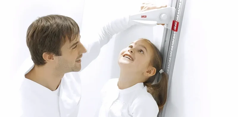 Seca 216 Stand alone lengtemeter voor muurbevestiging