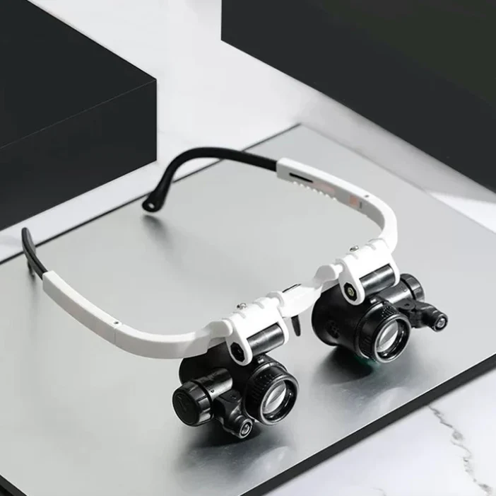 ProVision Lupe mit LED – Klar und Verstellbar