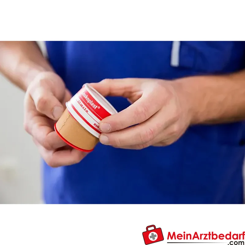 Leukoplast Fixierpflaster Rolle 2,5 cm x 5 m, hautfarben, 1 St.