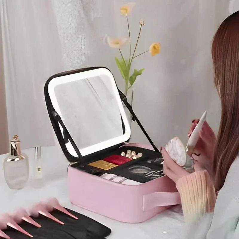 Mirrorglam – Make-up Tasche mit LED-Spiegel – Tragbare Kosmetiktasche mit Licht & Stauraum für perfektes Styling unterwegs