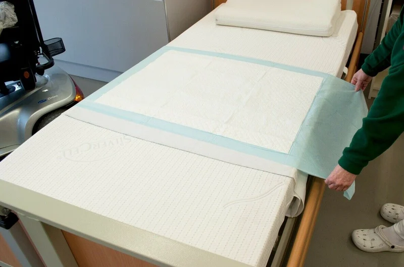 Medi-Inn Krankenunterlagen SAP Plus Premium 70 x 175 cm 15er Pack