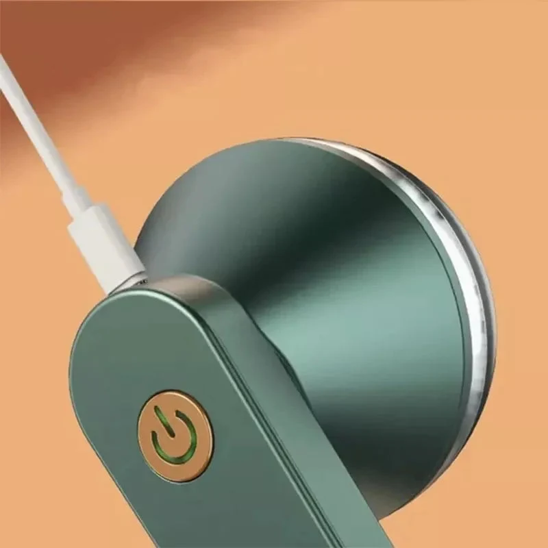 SmoothSweep - Effektive Fusselentfernung für Perfekt Polierte Kleidung Jedes Mal