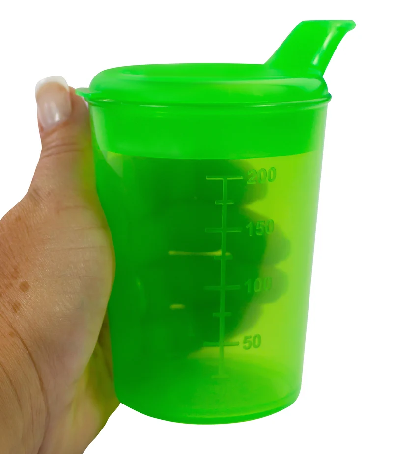 Medi-Inn Schnabelbecher Schnabeltasse Trinkbecher 250 ml
