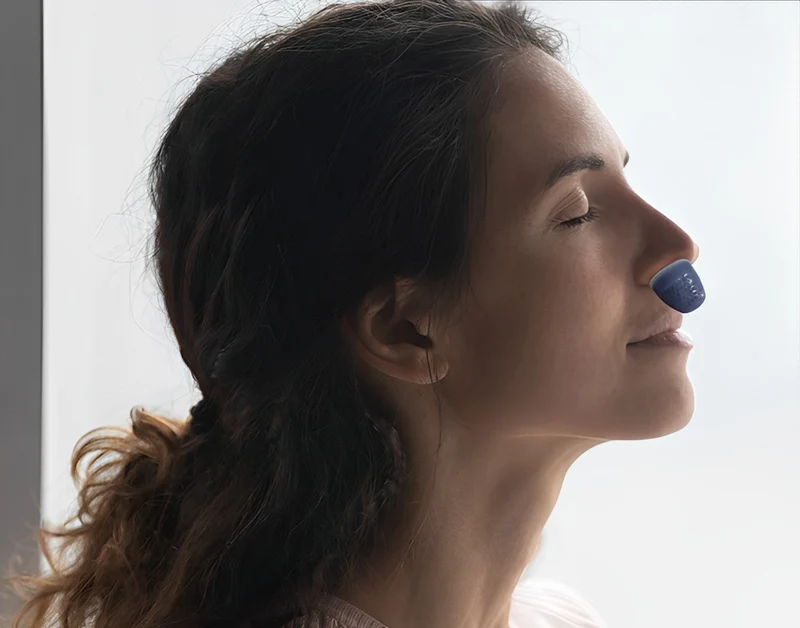 Micro CPAP Schlafgerät – Tragbares maskenfreies Gerät für besseren Schlaf