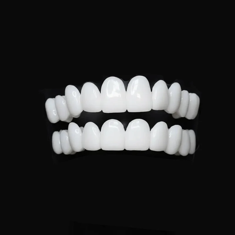 SmileFlex – Anpassbare Zahnprothese mit Dental-Linsen